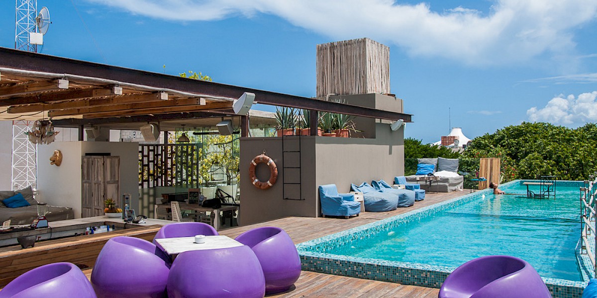 5 PISCINAS EN LA AZOTEA PARA PASAR EL DÍA EN PLAYA DEL CARMEN