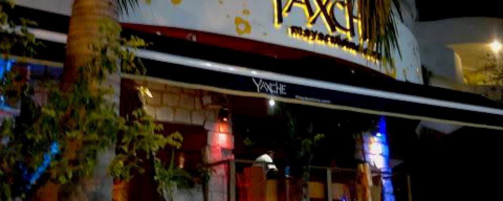 CENA EN EL RESTAURANTE YAXCHE