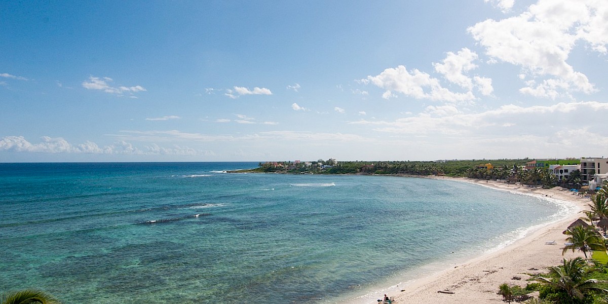 3 condominios en venta en Half Moon Bay en Akumal