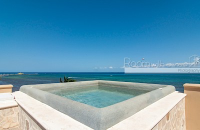 Playa Del Carmen Real Estate Listing | El Faro Reef