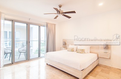 Playa Del Carmen Real Estate Listing | Kuyaan Coral Suites Sea & Sun