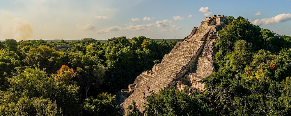 Discover the best archaeological sites near Puerto Aventuras