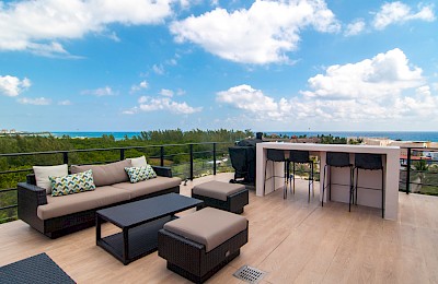 Playa Del Carmen Real Estate Listing | The Boat PH